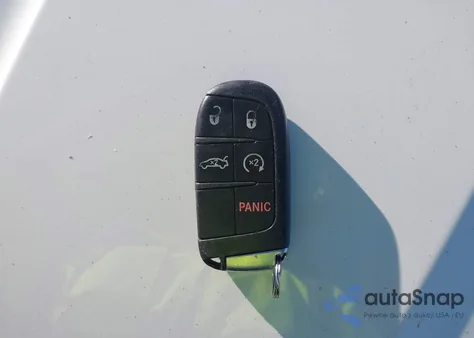 2015 Dodge Challenger R/T Plus from USA, damaged, VIN 2C3CDZBT9FH757663